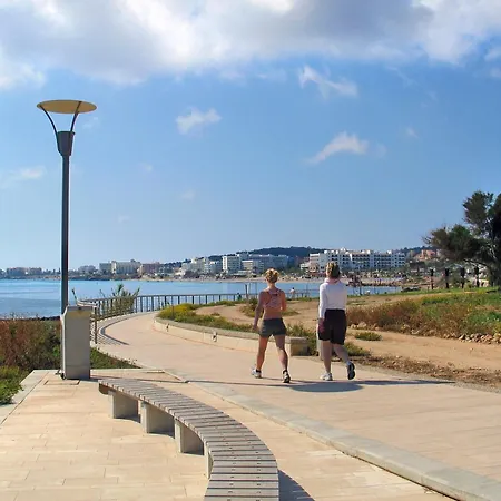 Jenny - Beachfront Protaras